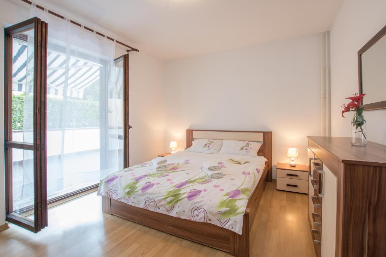 Apartments Nono Toni Poreč Extérieur photo