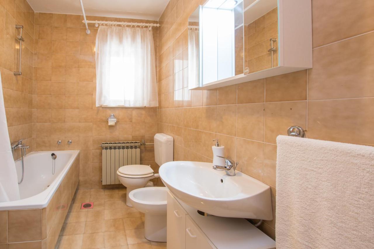Apartments Nono Toni Poreč Extérieur photo